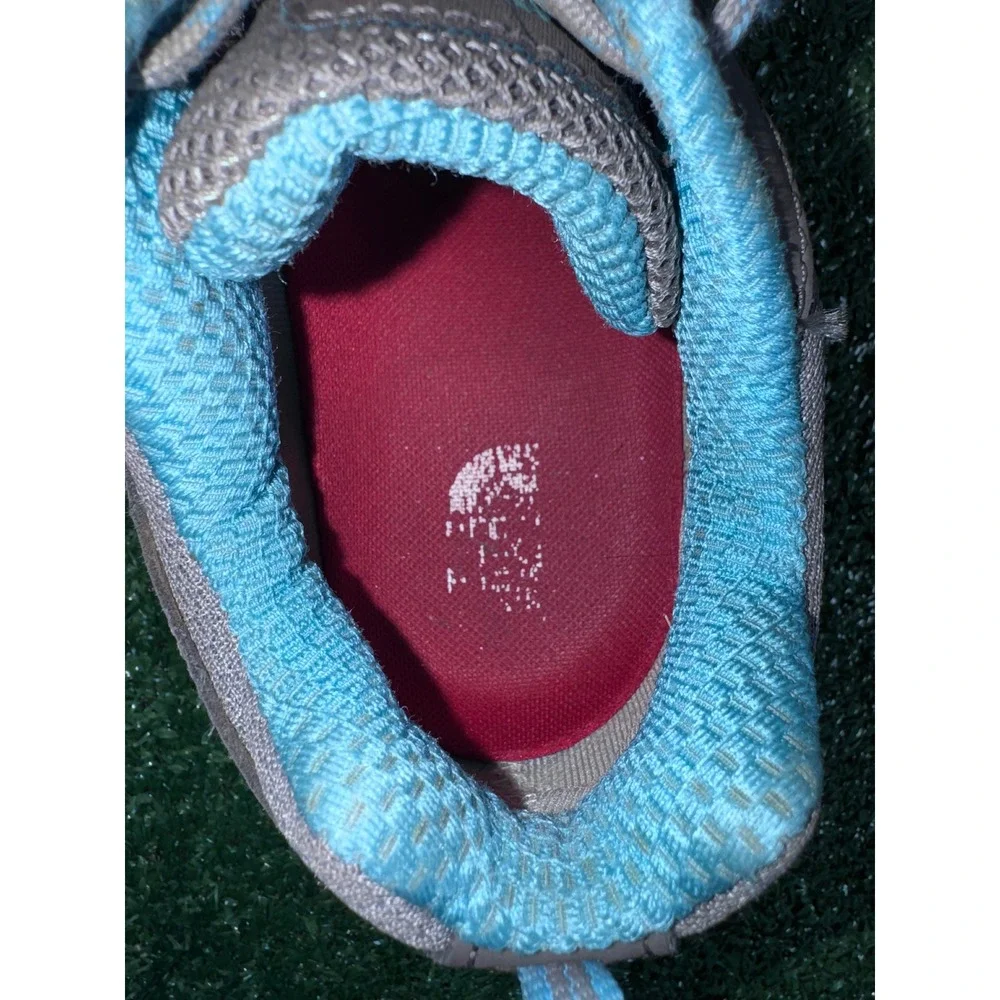 The North Face Hedgehog Gore Tex Women's Hiking Shoes Gray‎ Blue Vibram Size 9